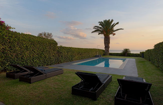 Luxurious Beachfront Villa Maira - Photo 48