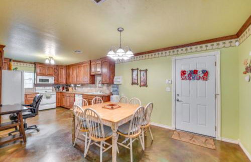 Spacious Lake Texoma Vacation Rental with Game Room! - Foto 6