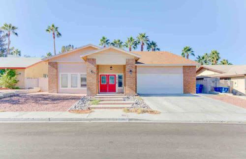 Arcade game room, 2 king beds, ev chargers - Foto 14