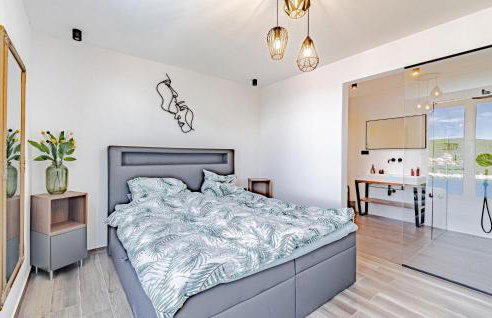 Cozy Home In Zavalatica - Foto 36