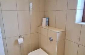 Luxury London House Sleeps x 16, Free Parking, Free Wifi, Garden Patio, Close to tube line easy access to Central London - Foto 45