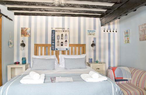 Hawthorn Farm Guest House - Photo 35