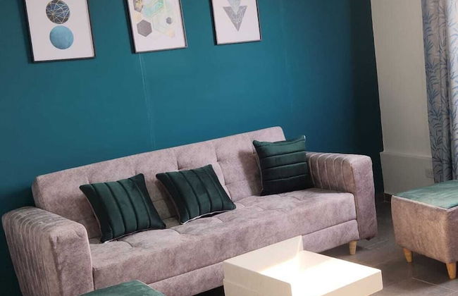 LINDOS APARTAMENTOS CENTRAL JCH RESTREPO - Photo 24