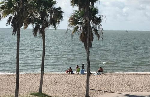 Spectacular Beach View! - Foto 10