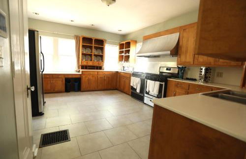 Blue House, Blocks from Ross-Aide, Mackey, Samara House, Birck Golf Complex - Foto 14