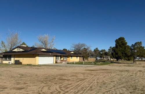 Desert Ranch Retreat - Foto 11