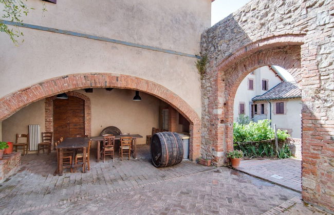 Farmhouse in Tuscany Near Petriolo Spa - Foto 14