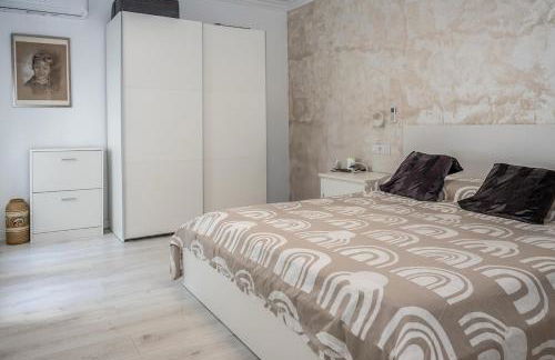 Preciosa casa con piscina en Enguera pueblo - Foto 4