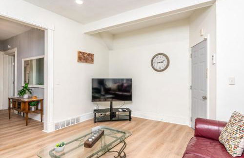 Beautiful Apartment on the west side in Buffalo - Photo 14