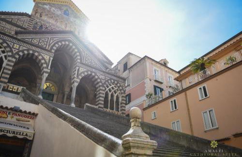 Amalfi Cathedral Suite - Photo 3