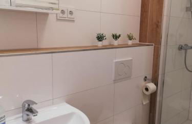 Gemütliche Altbauwohnungen mit Einzelzimmern und Parkplatz direkt am Haus! - Foto 25