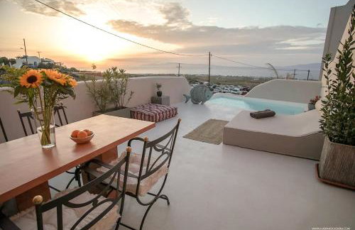 Pink Freud Villas Santorini - Photo 56