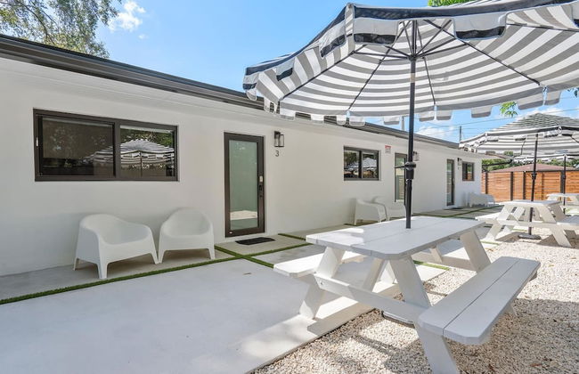 Fresh Modern With Pool Oasis - Foto 22