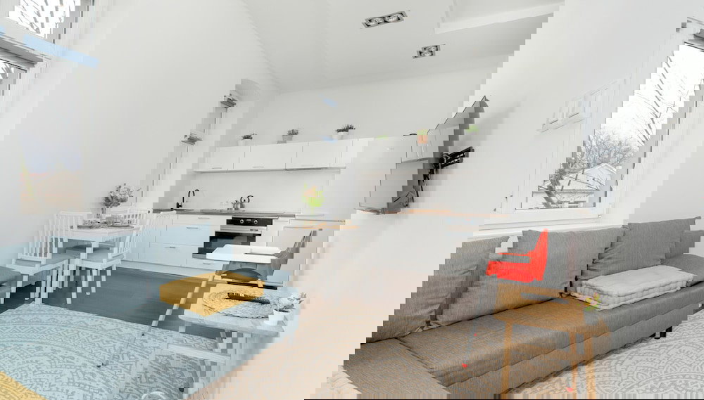 Cozy Apartment in Poznań by Renters - Foto 1, Imagen principal