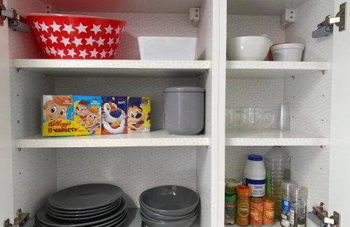 Modern Spacious 1 Bed Apartment with Free Parking in Trendy Inner London Suburb 15 mins walk to Victoria Line Underground then 20 mins to Oxford Street "West End of London" or 10 mins walk to Overground and 10 mins to London Liverpool St "City of London" - Foto 60