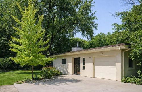 Private Riverside Retreat - Foto 13