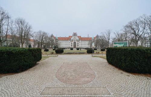 Homely Berlin - Familien & Gruppen, Eigener Eingang, Top Anbindung - Foto 32