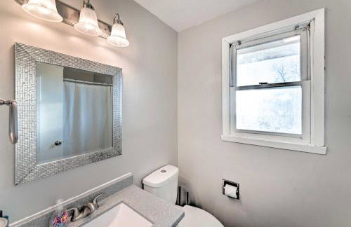 Family-Friendly Rockford Home with Private Yard! - Foto 10