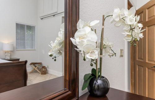 Oceanfront Luxury Villa 5Bedroom and 4Bath Beach Access - Photo 5