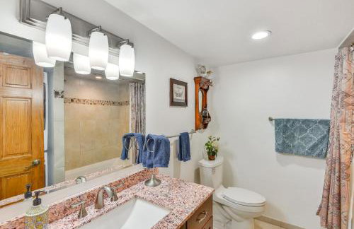 Pet Friendly with Fire Pit Walk to the Beach! - Photo 18