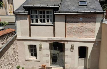 Maison de Charme & Cour Privée dans le Cœur Historique d'Amboise - Foto 10