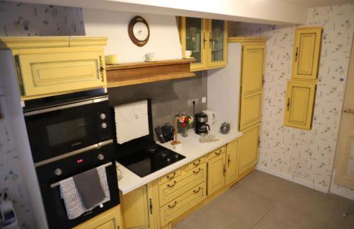 jolie maison dans petit village - Foto 6