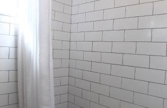Cozy Apartment Overlooking Downtown and Park NO KIDS, NO PETS - Photo 25