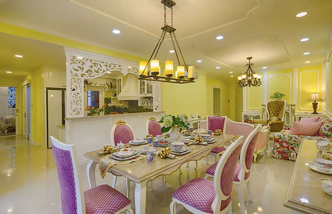 1BR Victorian Apartment River View D7 - Photo 6