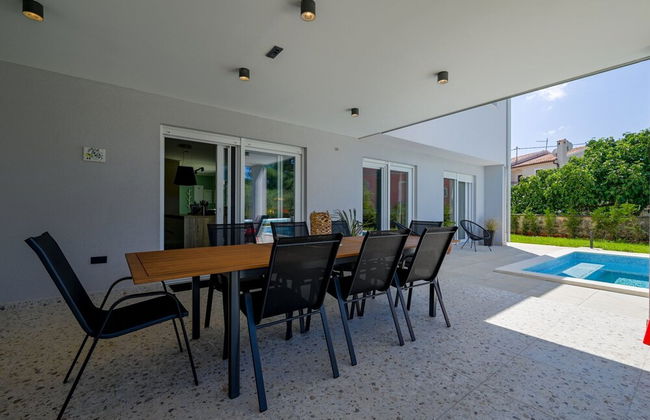 Matohanci Dazzling Villa With Pool - Foto 66