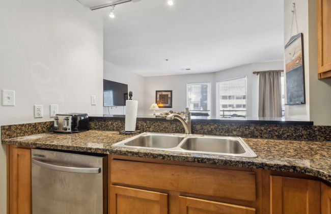 Shore to Please Condo With Pool Views of Beach - Foto 76