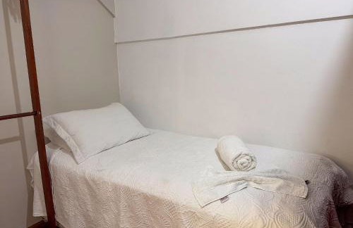 Refúgio Boutique | Cama King + A/C | Barigui - Photo 24