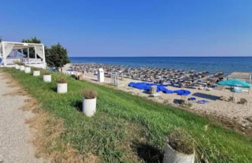 Ваканциона къща Анемони - Foto 3