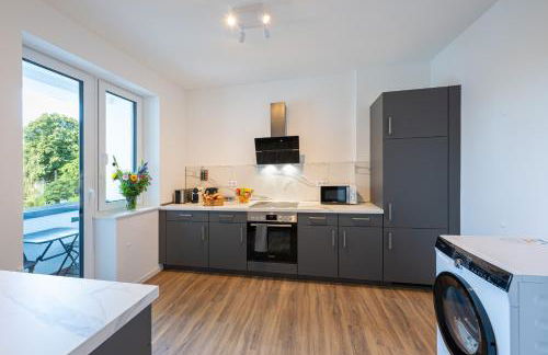 Captain's Nest - Stilvoll und modern, zentral in Hafennähe, inkl 2 Parkmöglichkeiten, 4 Schlafbereiche, 2 WCs, Arbeitsplatz, kleiner Balkon - Foto 7