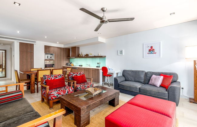 Luxury Apartment at Sea Temple Palm Cove 2 Bed 2 Bath - Photo 9