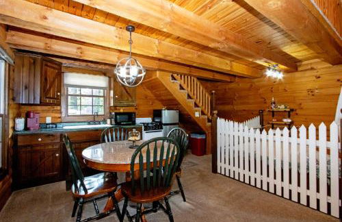 Honey Bear Cabin - Photo 16