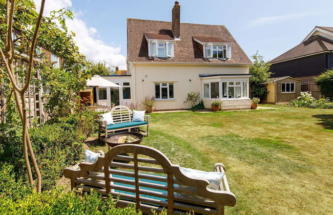 Newly Renovated Cottage 150m From Waterfront - Photo 74