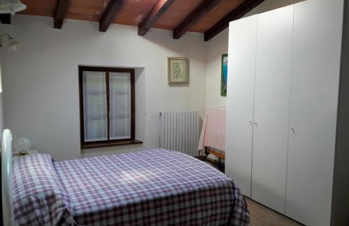 Fine 5 bedroom Farmhouse - Photo 15