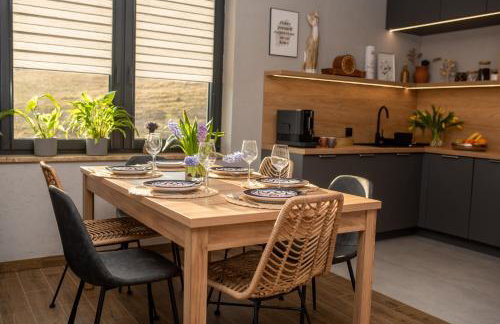 W Sercu Kotliny - luksusowe wille 8 osobowe z balią opalaną drewnem i widokiem na góry - Foto 15