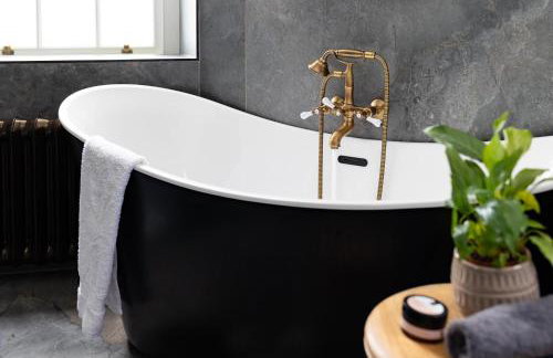 Killerby Old Hall with Hot Tub and Swimming Pool - Foto 12