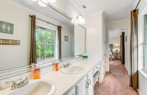 Relaxing, dog-friendly home with furnished patio, washer/dryer, WiFi, & AC - Foto 37