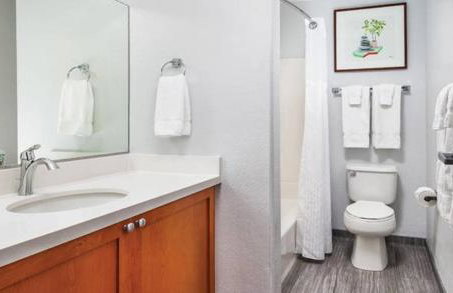 Family fun in Palm Springs in this resort 2BD condo with resort amenities including kids pool - Foto 21