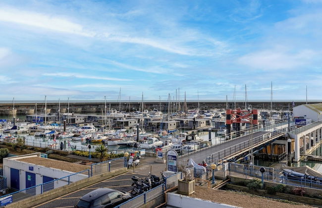 Brighton - Apartment - Sleeps 4 - Balcony - Photo 8