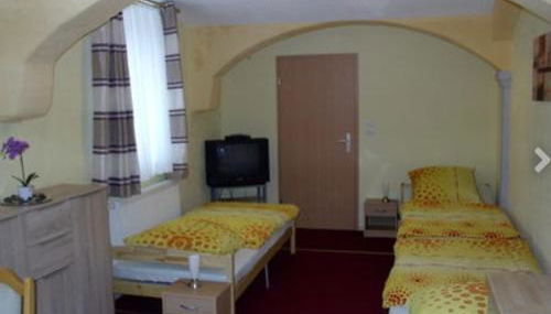 Ferienwohnung Monteurzimmer Bretnig WiFi Waschmaschine Parklpatz kostenlos - Foto 3