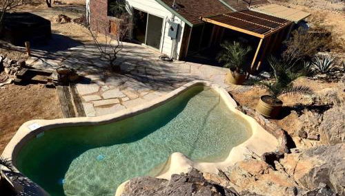 Private Joshua Tree Oasis with Pool & Hot Tub - Foto 3