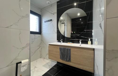 Villa moderne avec Piscine et cuisine extérieure - Foto 12