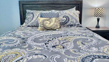 Newly built home Spacious & Comfortable 4BR 2BA - Photo 5