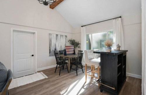 The Susser Estate with Dock Hot Tub Game Room - Foto 7