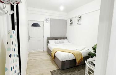 Stylish 2-Guest Studio with Netflix, Prime - FREE WIFI & FREE PARKING - Aroluchi Ville - Foto 12