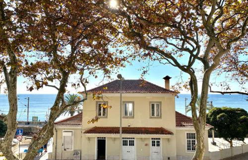 Monte Estoril Train Station - Seaside Apartment - Photo 2