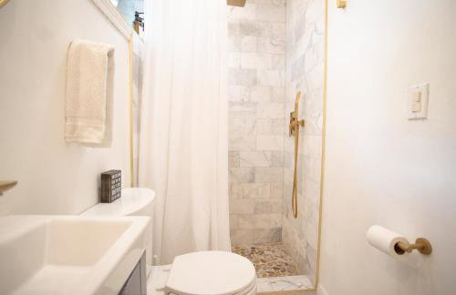 Cozy Tiny Home - Hidden Gem! - Foto 10